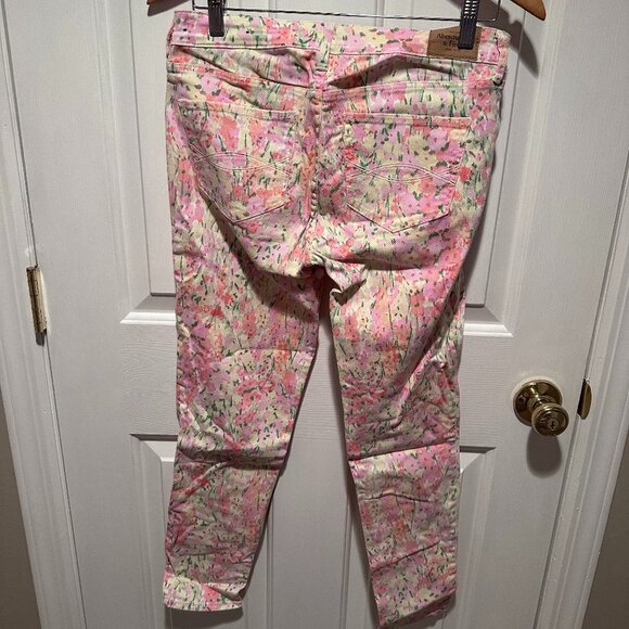 Abercrombie & Fitch Women's Skinny Floral Jeans Size 6 W28 - Picture 3 of 3